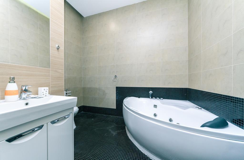 Kreschatik 21 With Terrace 2Br Kiev Eksteriør bilde