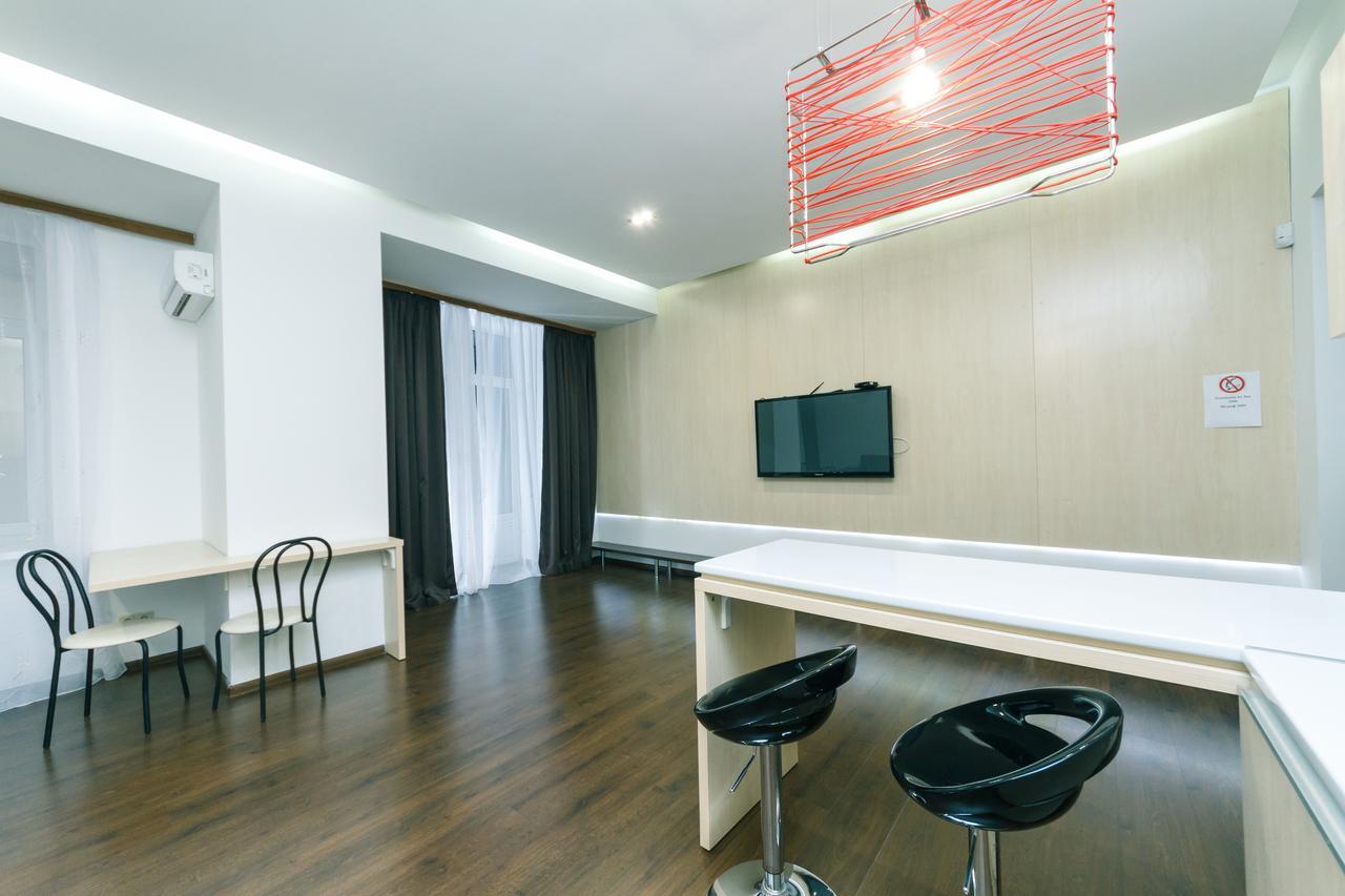 Kreschatik 21 With Terrace 2Br Kiev Eksteriør bilde