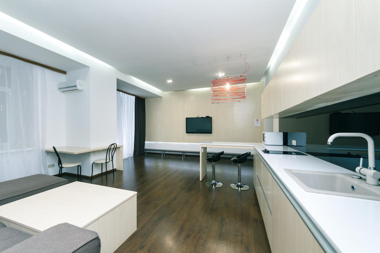 Kreschatik 21 With Terrace 2Br Kiev Eksteriør bilde