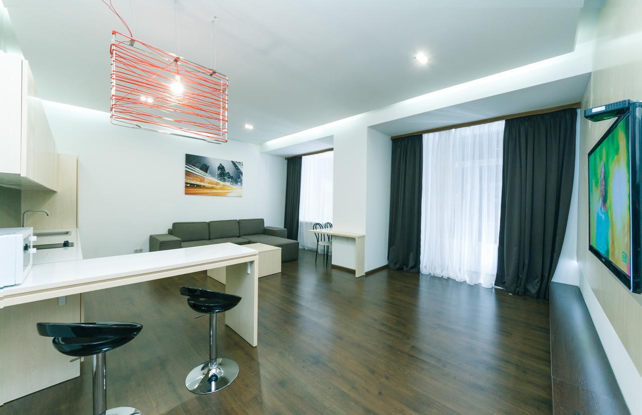 Kreschatik 21 With Terrace 2Br Kiev Eksteriør bilde